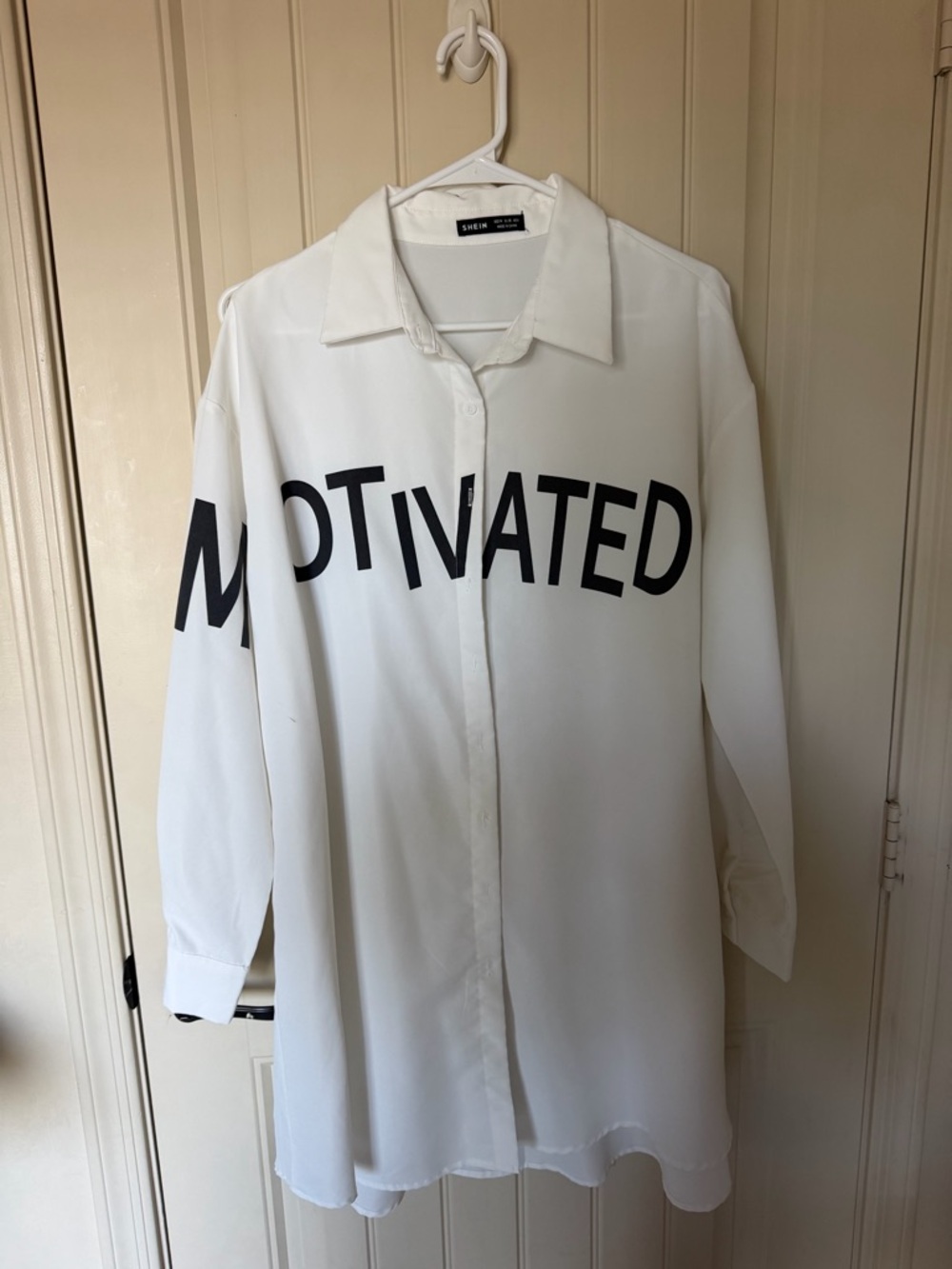 SHEIN White Long Sleeve Shirt Dress with Black 'MOTIVATED' Print